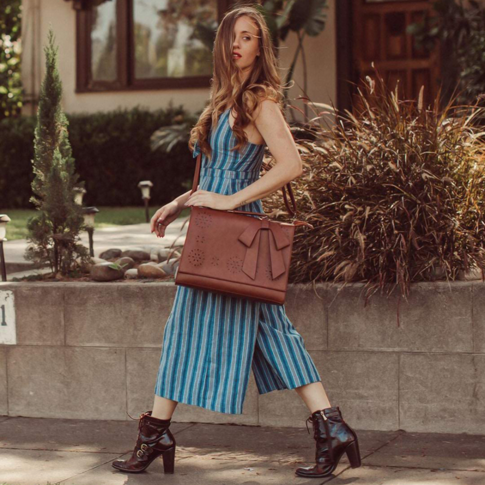 Elegante borsa a forma di papillon di Grace